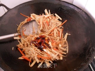 炒三丝的做法步骤：7