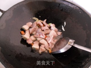 梅菜烧肉的做法步骤：3