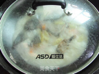 简简单单—泡椒烧鱼头的做法步骤：7