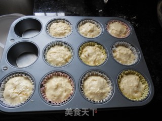 香蕉核桃玛芬的做法步骤：8