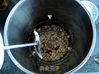 滋阴补气豆浆---花生莲子豆浆的做法步骤：5