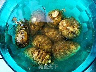 馋嘴小吃－－－白糖芋头的做法步骤：1