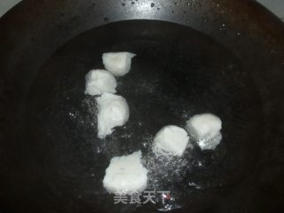 鱼丸冻豆腐汤的做法步骤：2