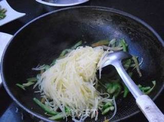 尖椒土豆丝的做法步骤：7