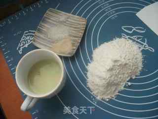 黑椒辣鸡腿汉堡的做法步骤：1