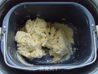 马铃薯餐包的做法步骤：2