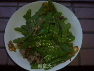 肉末炒荷兰豆的做法步骤：2