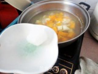 冰糖番薯糖水--加奶的做法步骤：4