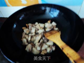 鹌鹑蛋烧肉的做法步骤：3