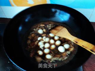 鹌鹑蛋烧肉的做法步骤：6