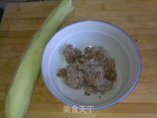 炸茄盒的做法步骤：1