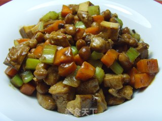 宫爆肉丁的做法步骤：10