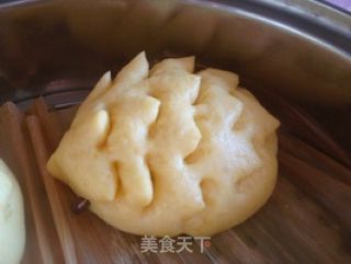 【南瓜的花样年华】南瓜花生红糖刺猬包的做法步骤：8