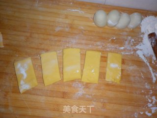 双色花卷的做法步骤：9