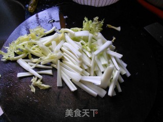 蘑菇素杂炒　的做法步骤：1