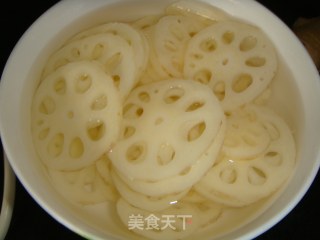 清炒藕片的做法步骤：3