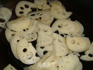 清炒藕片的做法步骤：5