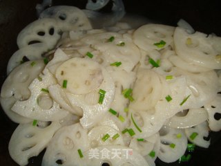 清炒藕片的做法步骤：6