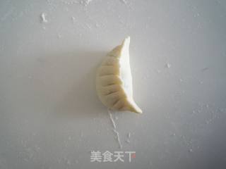 烫面饺子的做法步骤：9