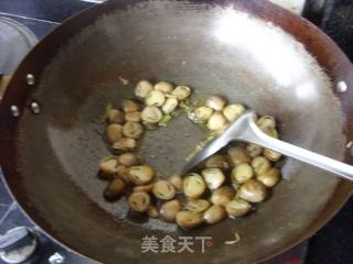 抗癌解毒----------红白豆腐溜草菇的做法步骤：7