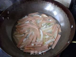 清淡鲜美------海鲜菇火腿虾汤的做法步骤：9