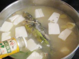 昂刺鱼炖豆腐的做法步骤：7