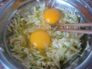 【南瓜的花样年华】南瓜腊肠糊塌子的做法步骤：3