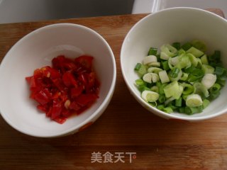 剁椒菜花的做法步骤：2