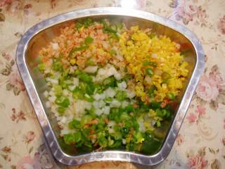 【独门蛋炒饭】的做法步骤：1