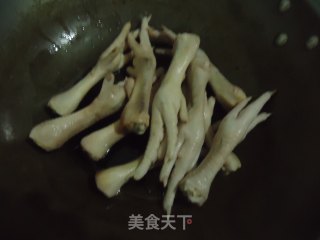 酱香凤爪的做法步骤：3