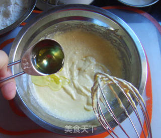 奶酪伪戚风蛋糕—— 电饭锅做的做法步骤：6