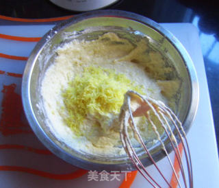 奶酪伪戚风蛋糕—— 电饭锅做的做法步骤：10
