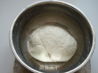 奶香馒头的做法步骤：2