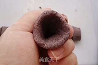 黑米红枣窝窝头的做法步骤：11