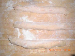 螺旋馒头的做法步骤：3