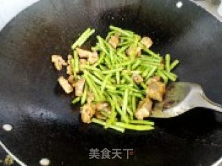 排骨炒豆角的做法步骤：6