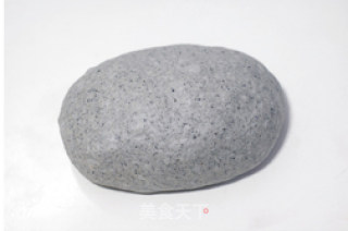 【黑芝麻餐包】的做法步骤：5