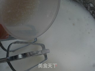 六寸戚风蛋糕的做法步骤：5