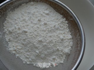 六寸戚风蛋糕的做法步骤：8