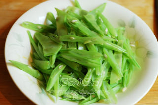 素炒双豆的做法步骤：6