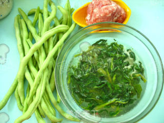 南菜北做【橄榄菜肉沫四季豆】的做法步骤：1