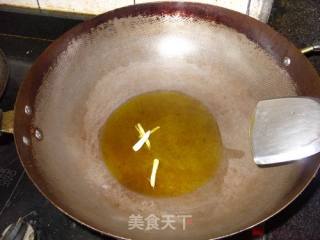 嫩芹鲍菇炒里脊的做法步骤：10