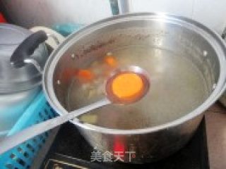 水果汤——苹果梨猪骨汤的做法步骤：4