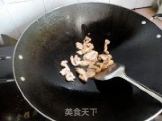 猪肉炒包菜的做法步骤：3