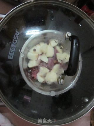 宝宝辅食——梨子瘦肉水的做法步骤：5