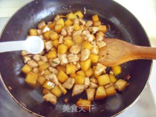 多吃点粗粮让健康加分---南瓜鸡丁玉米饭的做法步骤：6