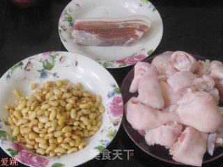 黄豆腌笃鲜的做法步骤：1