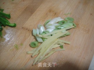 素炒三丝的做法步骤：4