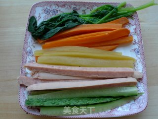 【花样寿司】----韩式寿司的做法步骤：5