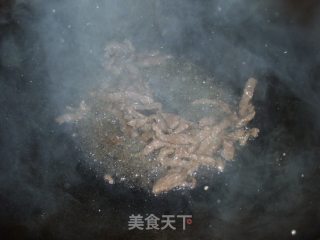 西芹炒牛肉的做法步骤：2